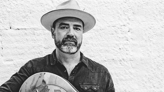 Martin Harley Solo